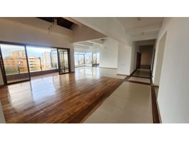 4 Habitación Apartamento en venta en Centro Comercial Unicentro Medellin, Medellín, Medellín