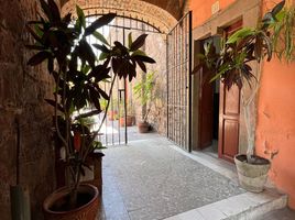 300 SqM Office for sale in San Luis Potosi, San Luis Potosi, San Luis Potosi