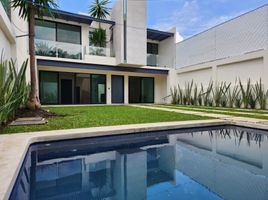 4 Bedroom House for sale in Huitzilac, Morelos, Huitzilac