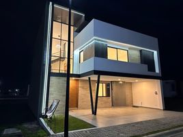 4 Schlafzimmer Haus zu verkaufen in Ocoyucan, Puebla, Ocoyucan