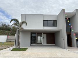 Maison 4 chambre à vendre à Medellin, Veracruz, Medellin