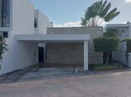 Maison 3 chambre à vendre à Tixpehual, Yucatan, Tixpehual