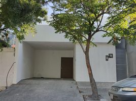 2 Habitación Casa en venta en Monterrey, Nuevo León, Monterrey