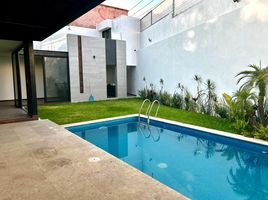 4 Bedroom House for sale in Cuernavaca, Morelos, Cuernavaca