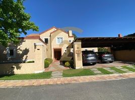 6 Bedroom House for sale in Santiago, Santiago, Santiago, Santiago