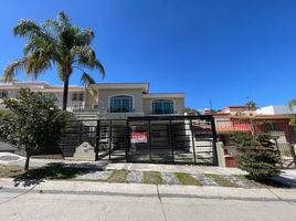 5 Habitación Casa en venta en Zapopan, Jalisco, Zapopan