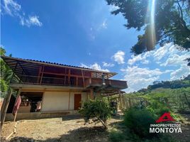 6 Habitación Villa en venta en Ulloa, Valle Del Cauca, Ulloa