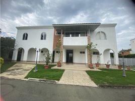 9 Habitación Casa en venta en Colombia, Cali, Valle Del Cauca, Colombia