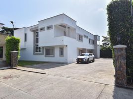 10 Bedroom House for sale in Valle Del Cauca, Cali, Valle Del Cauca