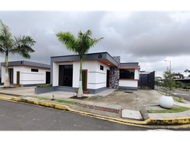 3 Habitación Casa en venta en Santo Domingo de los Tsachilas, Santo Domingo De Los Colorados, Santo Domingo, Santo Domingo de los Tsachilas