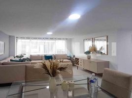 3 Bedroom Apartment for sale in Basilica of the National Vow, Quito, Quito, Quito