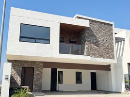 Maison 4 chambre à vendre à Santiago, Nuevo Leon, Santiago