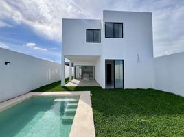 Maison 4 chambre à vendre à Yaxkukul, Yucatan, Yaxkukul