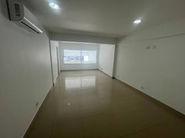 27 m² Office for rent in Colombia, Cartagena, Bolivar, Colombia