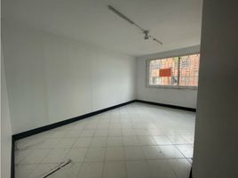 30 SqM Office for rent in Bare Foot Park (Parque de los Pies Descalzos), Medellin, Medellin