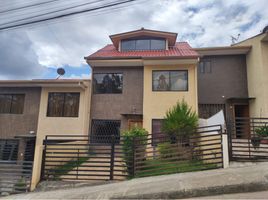 3 Bedroom Villa for sale in Cathedral of the Immaculate Conception, Cuenca, Cuenca, Cuenca