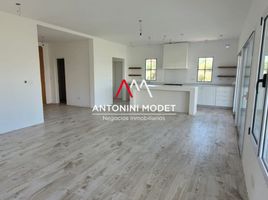 5 Bedroom House for sale in Escobar, Buenos Aires, Escobar