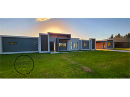 3 Habitación Casa en alquiler en Lujan, Buenos Aires, Lujan