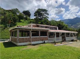 4 Habitación Villa en venta en Copacabana, Antioquia, Copacabana