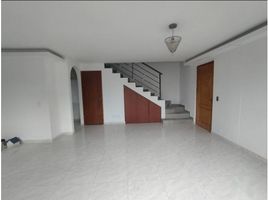 3 Habitación Villa en venta en Centro Comercial Unicentro Medellin, Medellín, Medellín