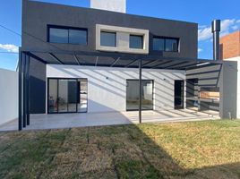2 Schlafzimmer Villa zu verkaufen in Capital, Cordoba, Capital