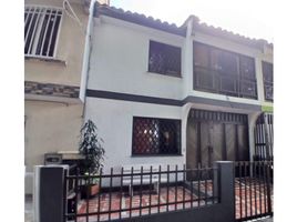 5 Bedroom Villa for sale in Palmetto Plaza Shopping Mall, Cali, Cali