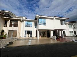 4 Bedroom House for sale in Cali, Valle Del Cauca, Cali