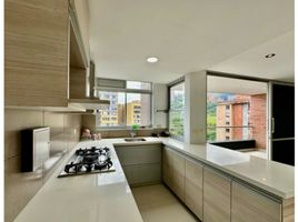 3 Bedroom Apartment for sale in Bare Foot Park (Parque de los Pies Descalzos), Medellin, Medellin