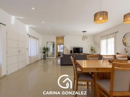 Villa 3 chambre à vendre à Confluencia, Neuquen, Confluencia, Neuquen