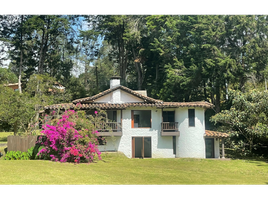 3 Bedroom Villa for sale in Bare Foot Park (Parque de los Pies Descalzos), Medellin, Medellin