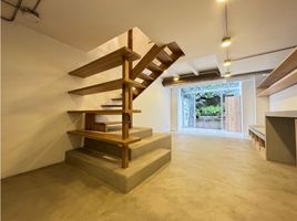 2 Habitación Casa en venta en Parque de los Pies Descalzos, Medellín, Medellín