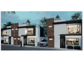 3 Bedroom House for sale in Cumbaya, Pichincha, Cumbaya