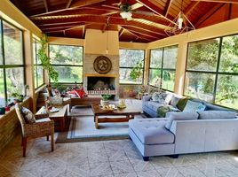 4 Bedroom House for sale in Quillon, Diguillin, Quillon