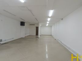 90 m² Office for rent in Centro Comercial Unicentro Medellin, Medellín, Medellín