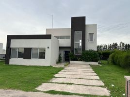 3 Bedroom House for rent in Esteban Echeverria, Buenos Aires, Esteban Echeverria