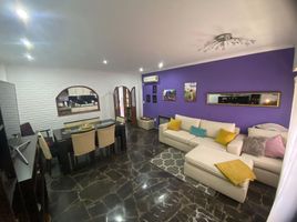 Villa 3 chambre à vendre à La Matanza, Buenos Aires, La Matanza