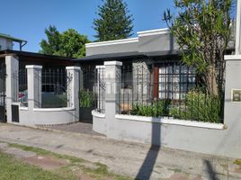 2 Bedroom House for sale in Lanus, Buenos Aires, Lanus