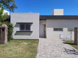 Villa 2 chambre à vendre à Escobar, Buenos Aires, Escobar