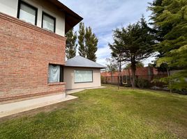 3 Bedroom House for sale in Santa Cruz, Guer Aike, Santa Cruz