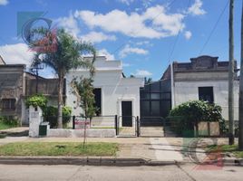 4 Habitación Villa en venta en Lanús, Buenos Aires, Lanús