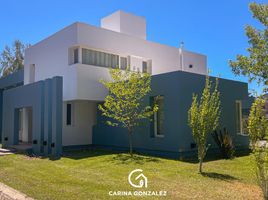 3 Bedroom House for sale in Confluencia, Neuquen, Confluencia