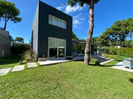 2 Bedroom House for sale in Pinamar, Buenos Aires, Pinamar