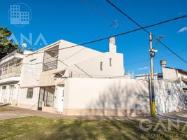 2 Bedroom House for sale in Santa Fe, Rosario, Santa Fe