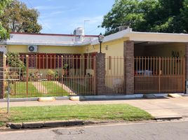 3 Bedroom House for sale in General Sarmiento, Buenos Aires, General Sarmiento