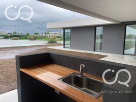 Villa 3 chambre à vendre à Pilar, Buenos Aires, Pilar