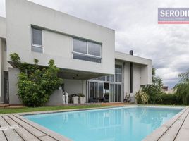 4 Bedroom Villa for sale in Quilmes, Buenos Aires, Quilmes