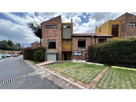 4 Bedroom Apartment for sale in Bogota, Cundinamarca, Bogota