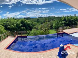 4 Habitación Casa en venta en Pereira, Risaralda, Pereira