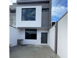 3 Habitación Casa en venta en Santo Domingo de los Tsachilas, Santo Domingo De Los Colorados, Santo Domingo, Santo Domingo de los Tsachilas