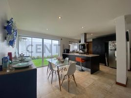 3 Bedroom House for sale in Cumbaya, Pichincha, Cumbaya